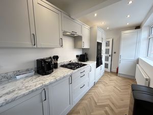 Photo 18- click for photo gallery